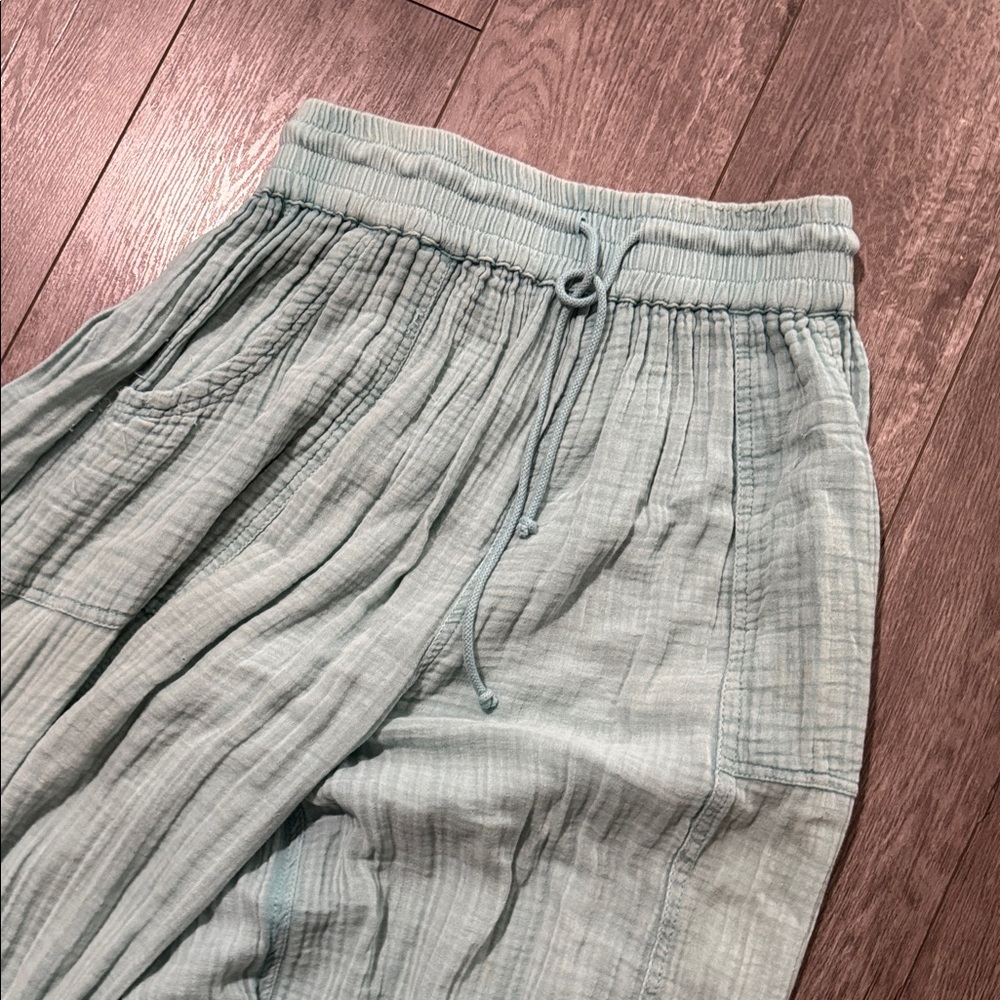 OUT FROM UNDER Cabot Utility Pant In Light Blue S - Picture 3 of 5
